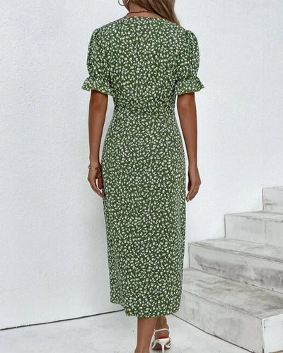 Ellaine – Letnia sukienka w kwiaty zakrywająca brzuch