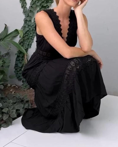 Ninfea | Bezrękawowa sukienka midi w stylu boho z koronkowymi detalami